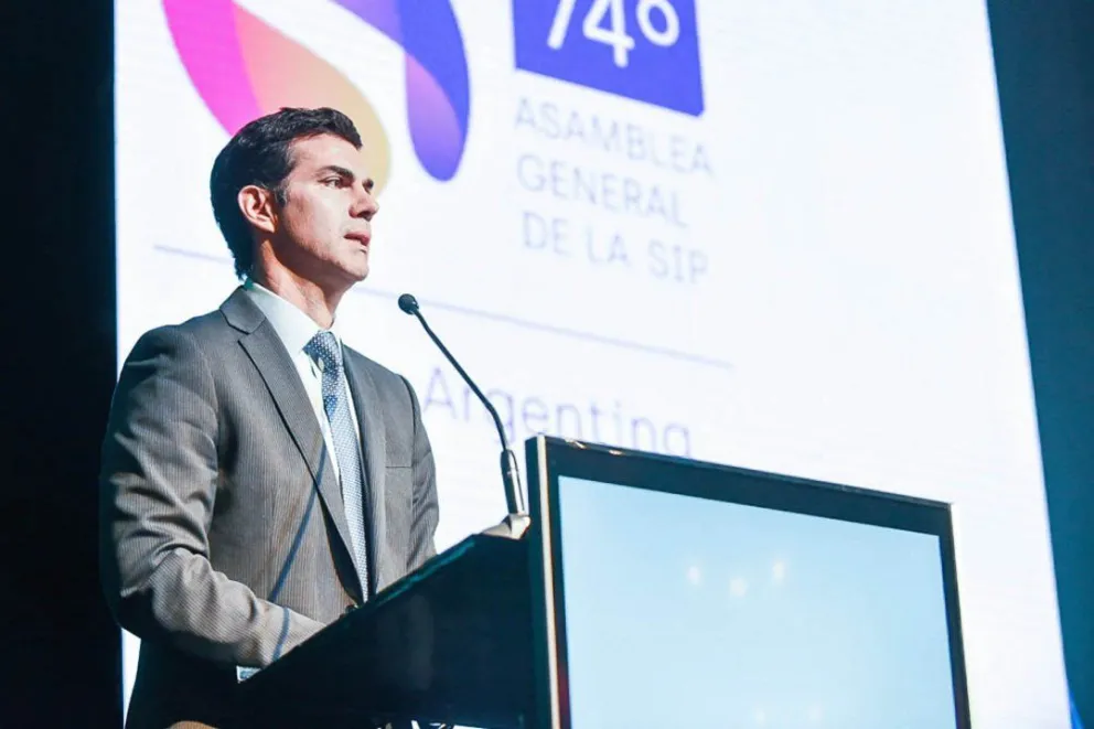 Juan Manuel Urtubey : "La libertad de expresión es el freno al poder"