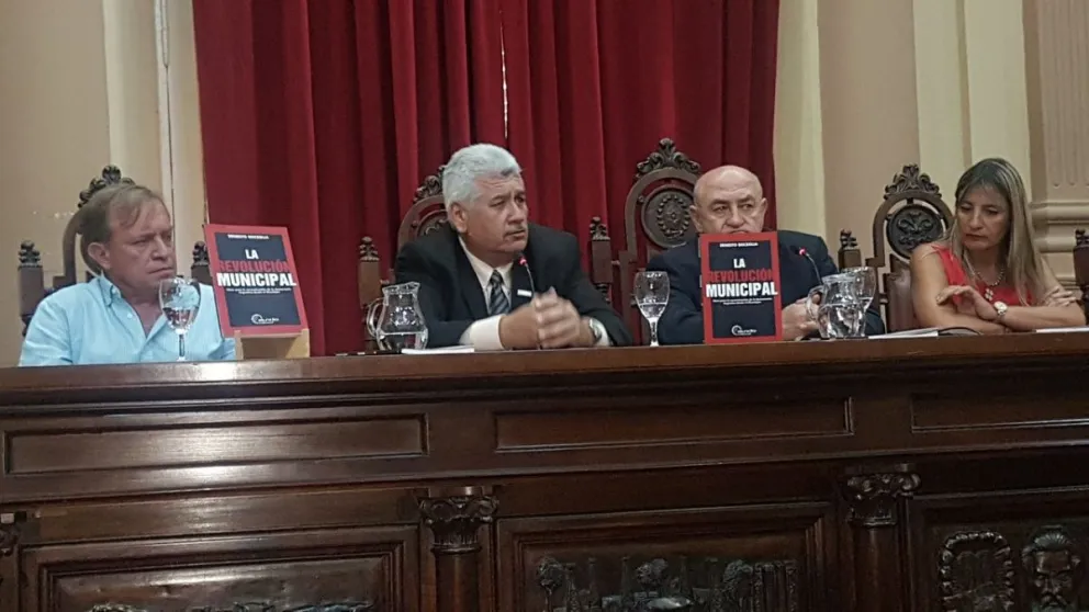 Ernesto Bisceglia: 'La idea es  que nos interesen las cosas de la ciudad, que haya un protagonismo ciudadano"