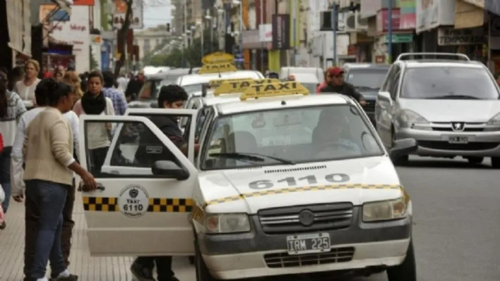 Denuncia de taxistas: "60 robos por día vivimos"
