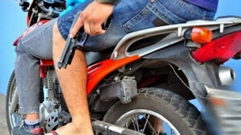 Abuelo fue víctima de motochorros