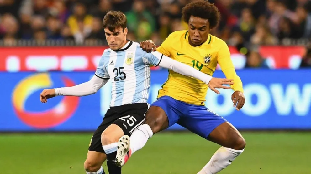 Superclásico Argentina-Brasil : posibles formaciones y un análisis de lo que se vendrá