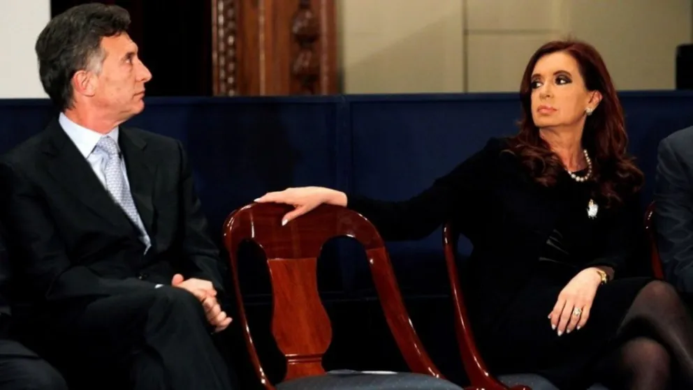 "Muy obvios, se nota demasiado", la reacción de Cristina Kirchner tras el pedido de detención