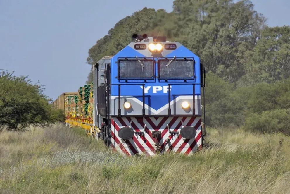Con el ferrocarril de 'Vaca Muerta” se ahorrará el uso de más de 100 mil camiones
