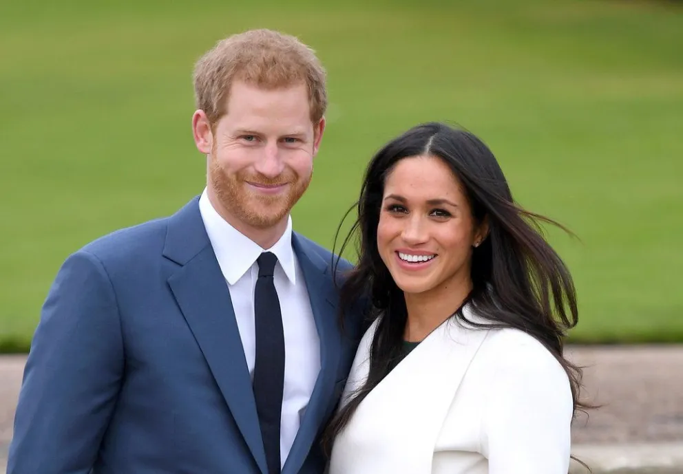 El príncipe Harry y Meghan Markle esperan su primer hijo