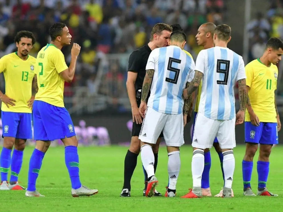 Brasil le ganó a Argentina en el último momento
