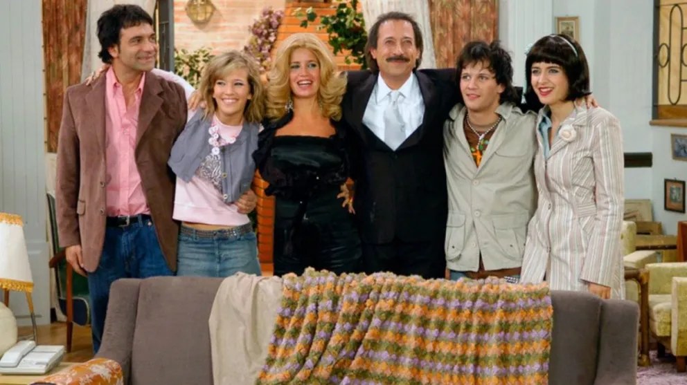 El regreso más esperado, al teatro: "Casados con hijos" vuelve con elenco completo