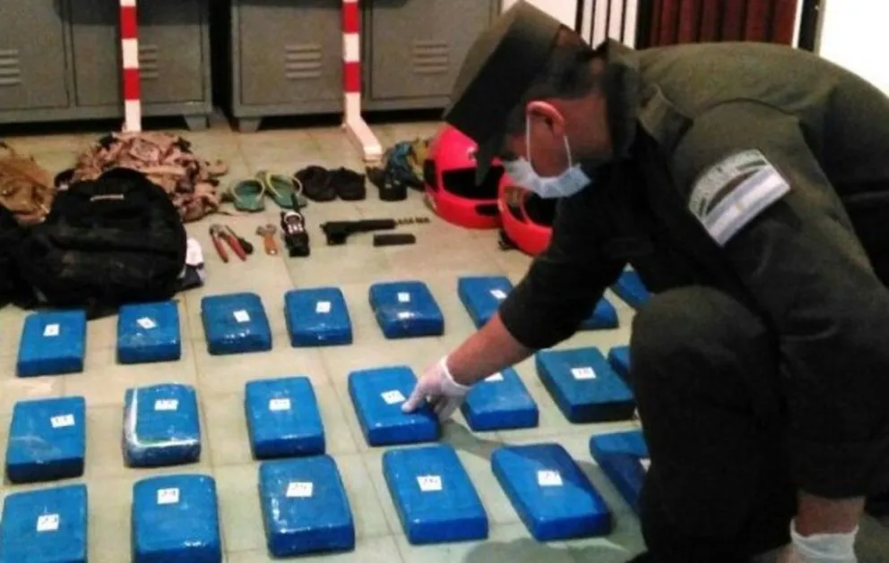 Encuentran cocaína en un control de Gendarmería en la Ruta Nacional N° 50