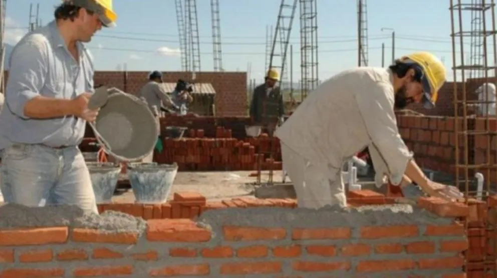 Sombrío panorama en la construcción, echaron a 170 trabajadores