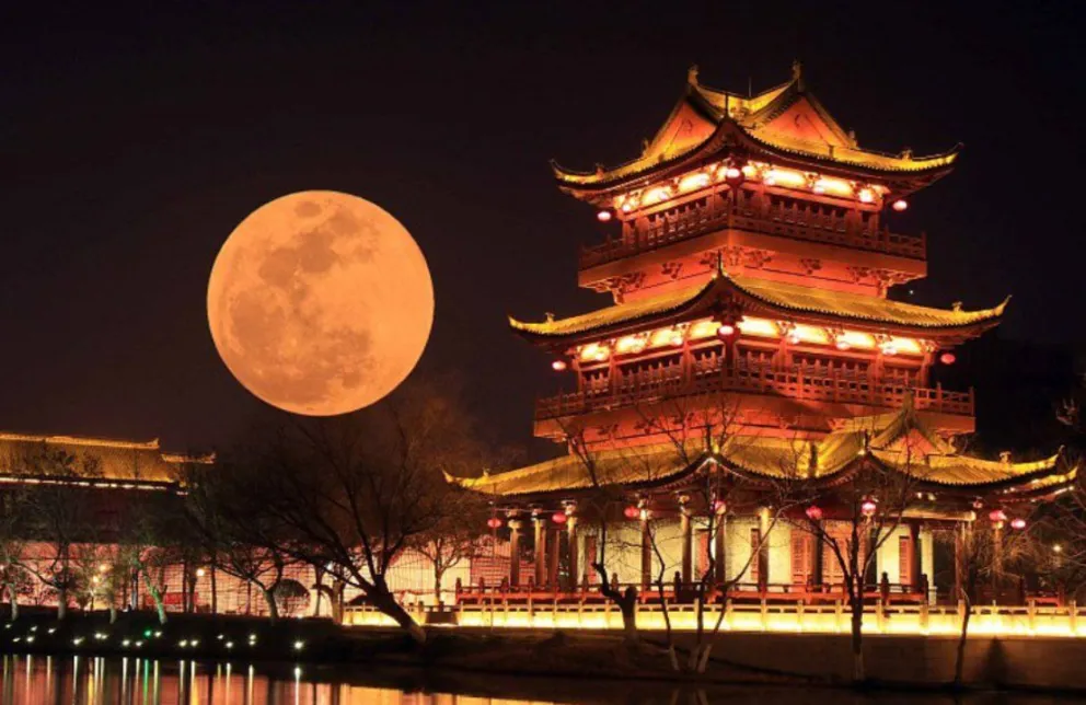 China: Proyecto "luna artificial" para iluminar las calles