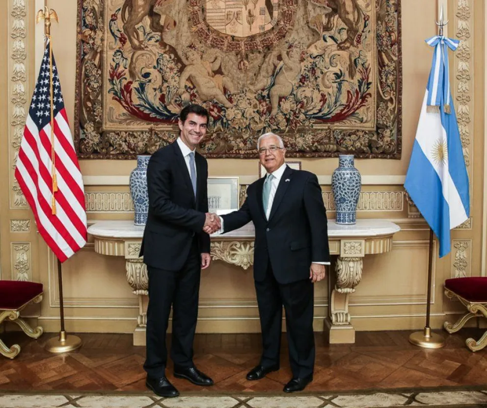 Invitación de Urtubey al embajador de Estados Unidos en Argentina, Edward Prado