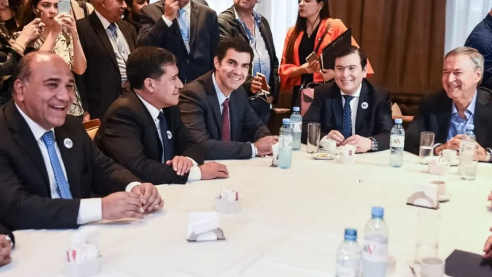 Urtubey y Manzur se reunieron en Santiago del Estero