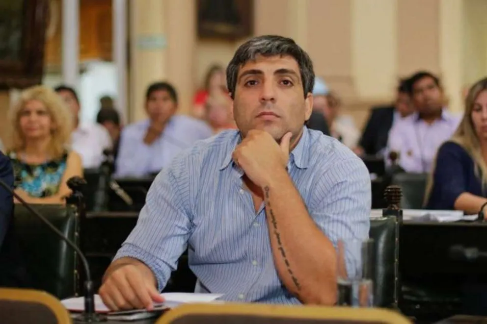 Mimessi tildó a Urtubey de oportunista