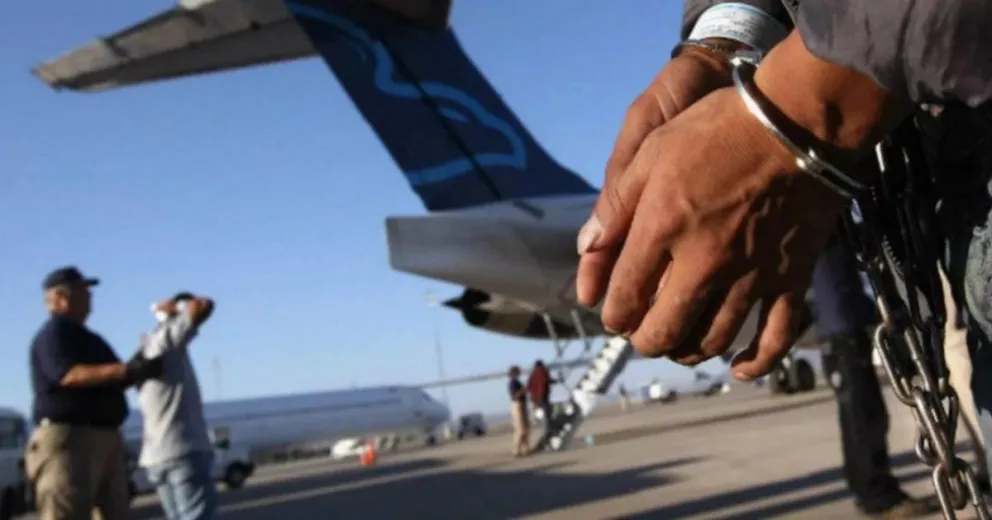 El Gobierno endurece la política de deportaciones