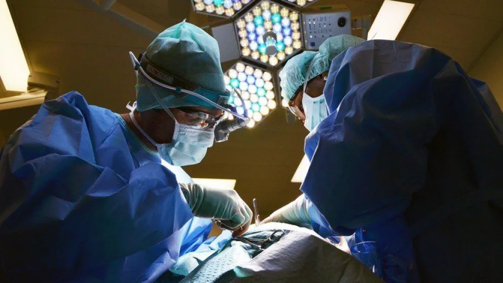 Detenido el doctor brasileño sospechoso de deformar los rostros de sus pacientes