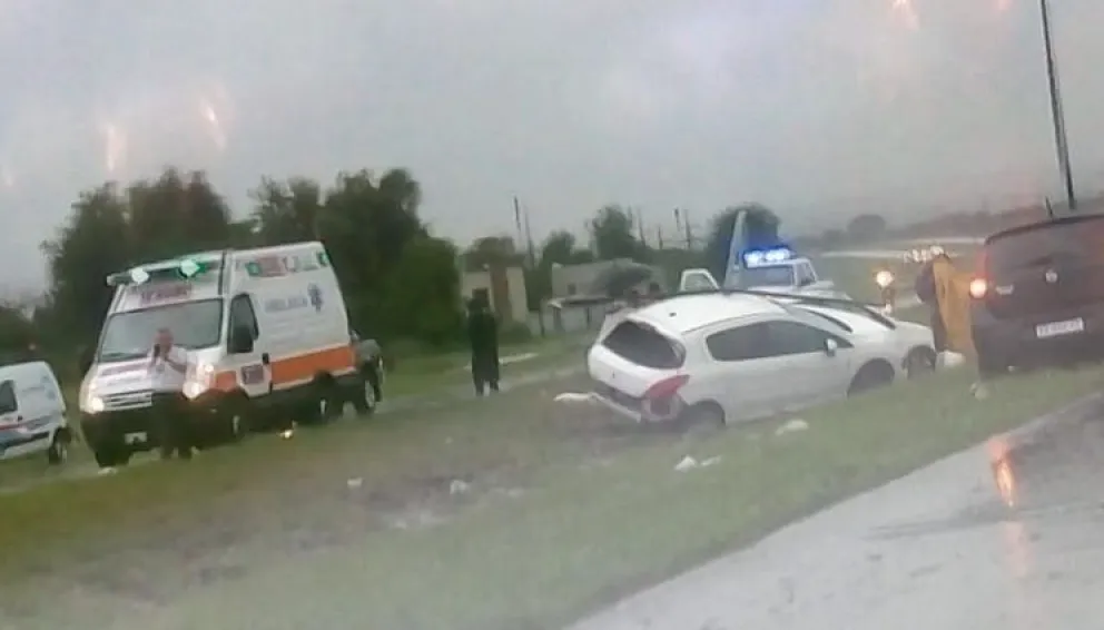 Otra vez Circunvalación Oeste: colisionaron dos autos