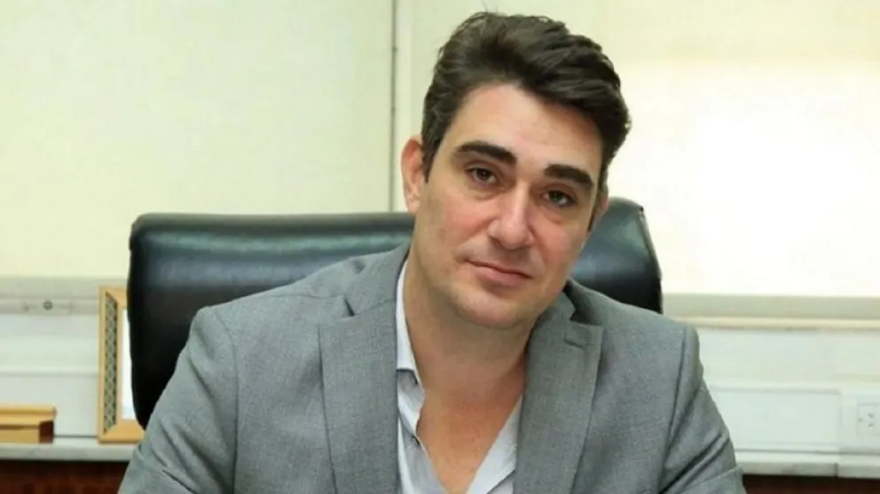 Renunció Javier Iguacel secretario de Energía
