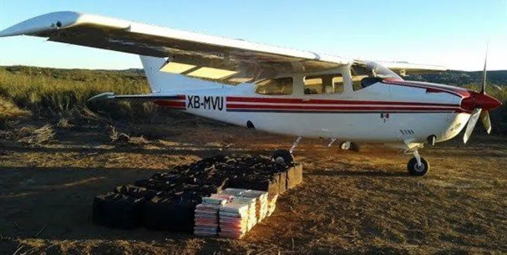 Ingeniosos: narcoavioneta