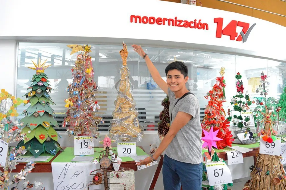 Los salteños se coparon con los arbolitos de Navidad más creativos
