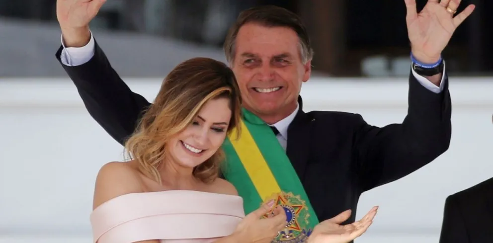 Asunción de Bolsonaro: su esposa  Michelle eligió una forma particular para dar su discurso