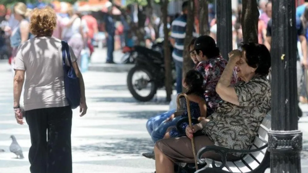 Pesado y lluvioso: así estará el tiempo en Salta hoy