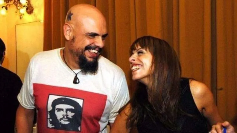 Repudiable texto: escrachan al marido de Victoria Donda por supuesto incesto plasmado en un libro