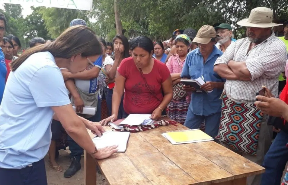 Negaron a una docente wichi a ser directora de una escuela