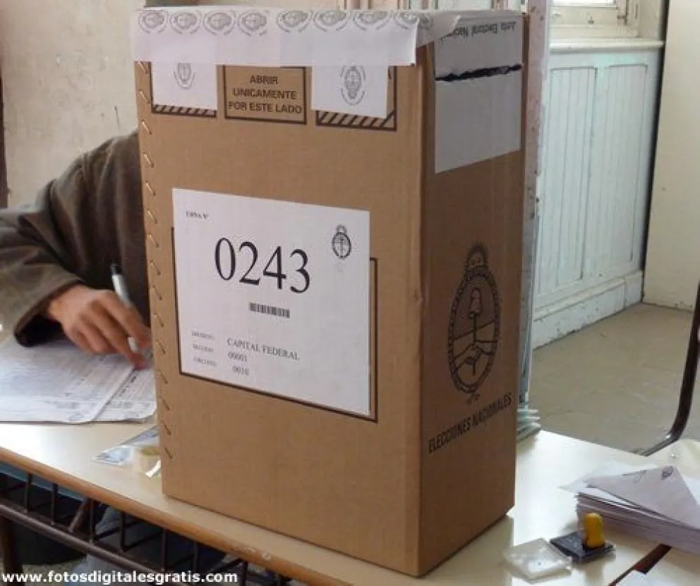 Elecciones: el voto de los jóvenes es lo que más suma