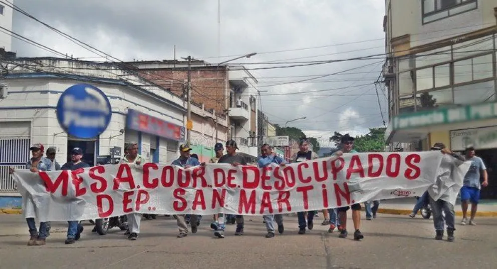 Conflicto con desocupados: cortaron la ruta 34