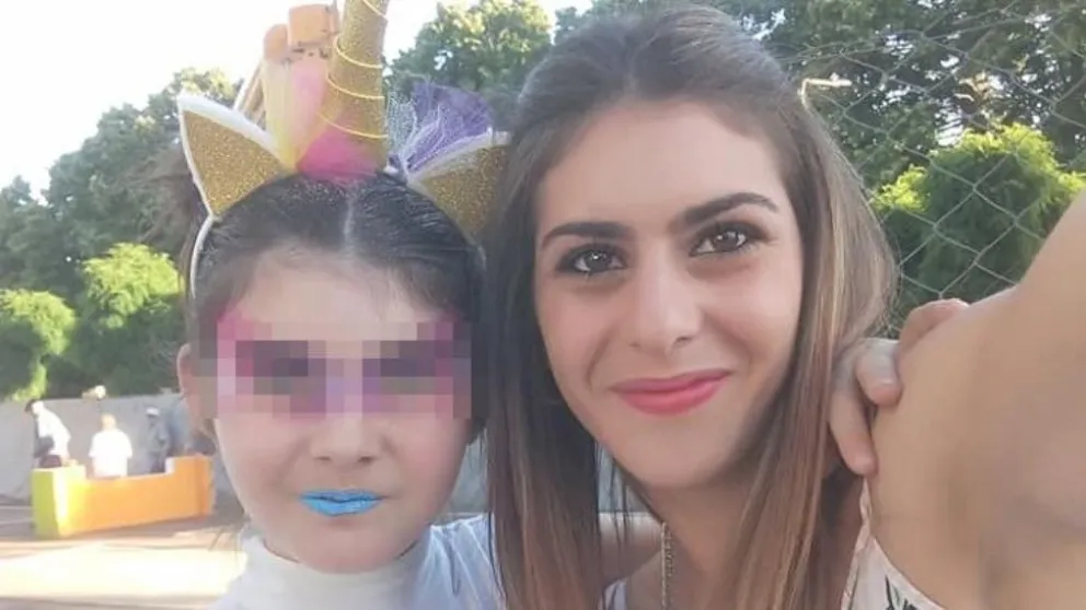 Niña de 11 años que fue violada, hizo su cumple y sus amigas no fueron. Los chats de la madre
