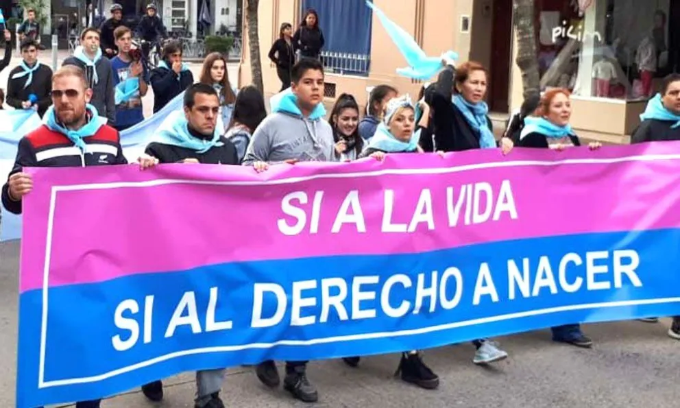 Providas impidieron que una nena violada obtenga su derecho de abortar