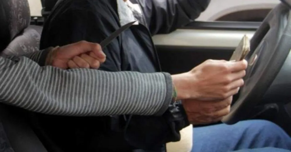 Violento asalto a un taxista salteño