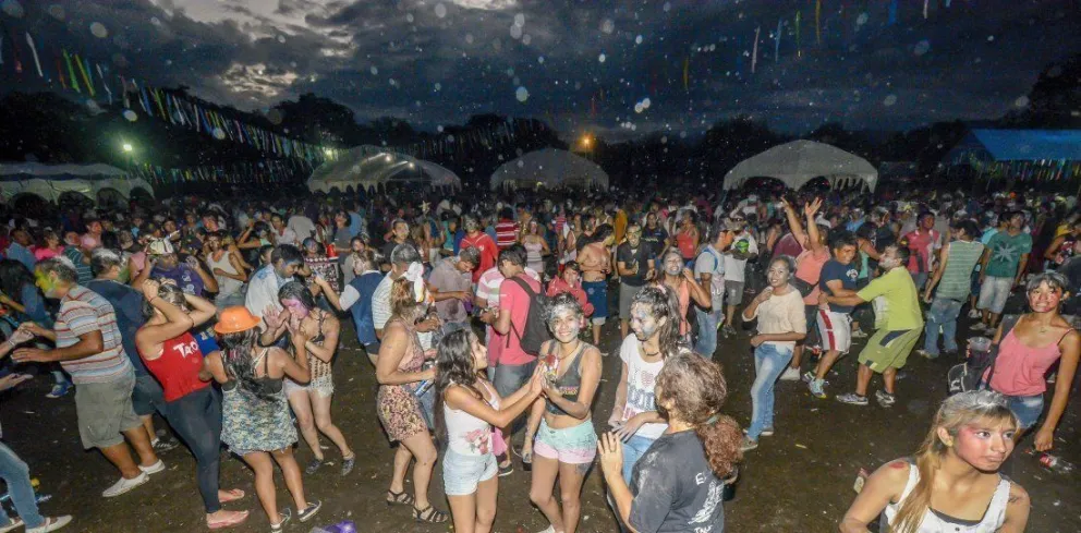 ¿El tiempo dejará a los salteños disfrutar de las Carpas?