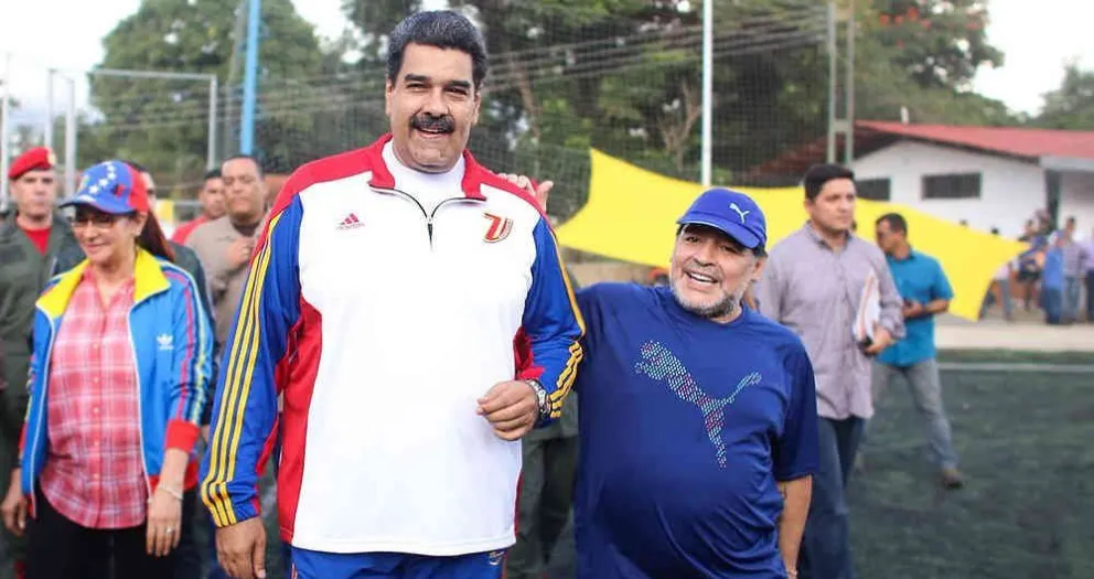 Maradona respaldó a Maduro: "En Venezuela gobierna el pueblo"