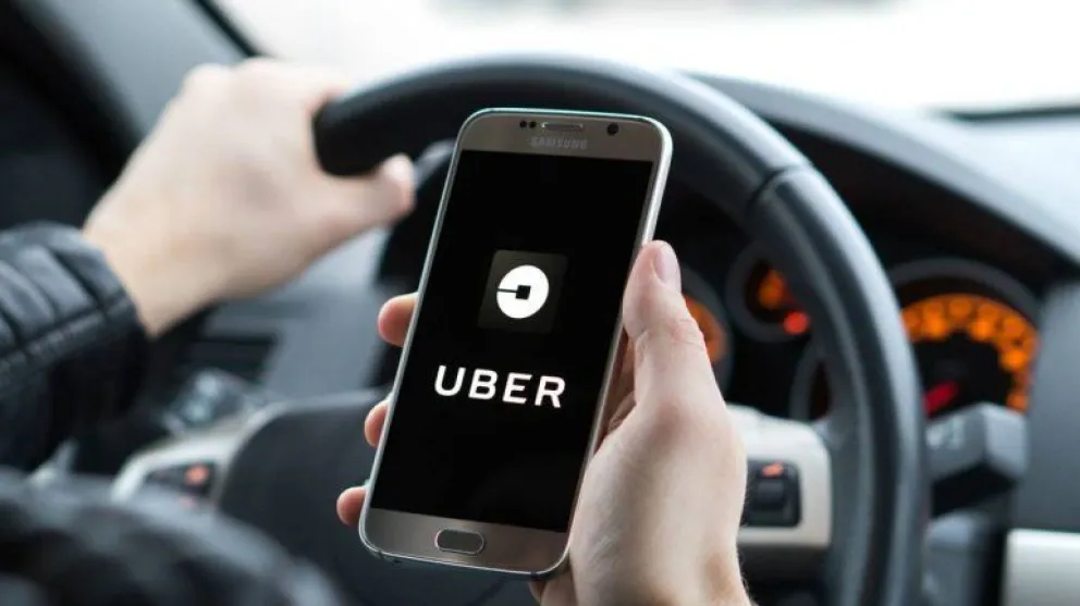 Bombazo de Uber: lanzó su sistema de viajes compartidos. Grandes descuentos