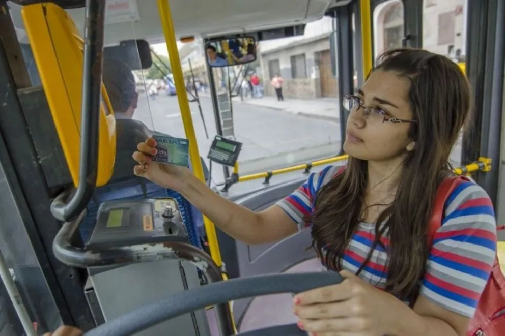 El nuevo privilegio de SAETA para los universitarios está cada vez más cerca