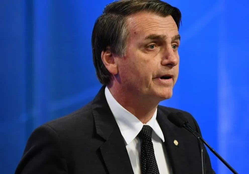 Jair Bolsonaro viaja a Minas Gerais tras el derrumbe de una represa que dejó al menos nueve muertos