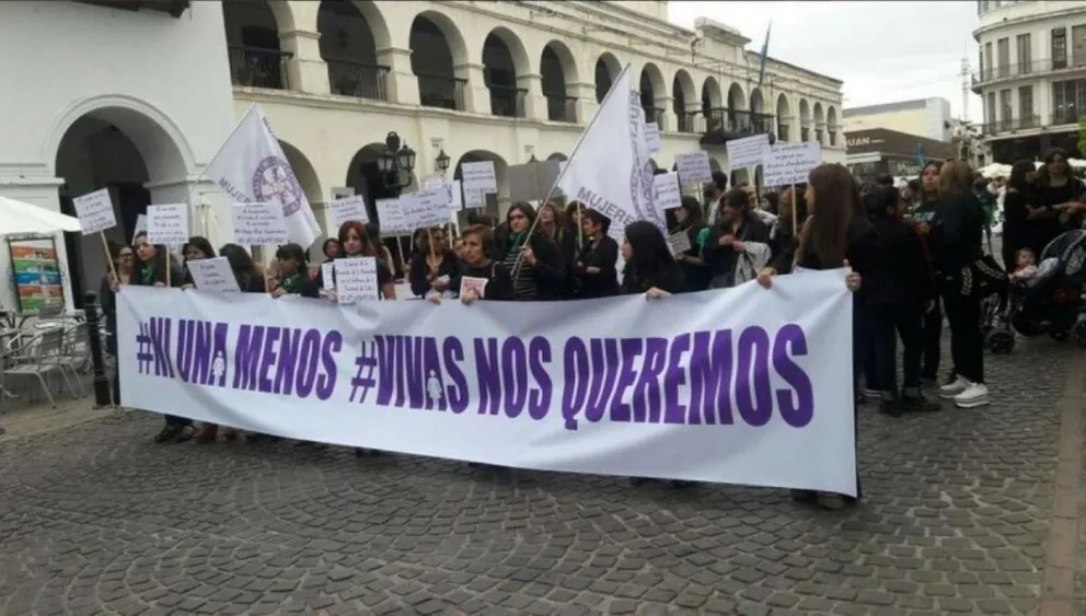 Ni una menos: salteñas a las calles para gritar por las que ya no están