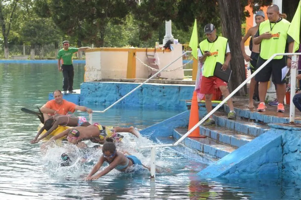 ¡Al agua patos! Grandes y chicos podrán disfrutar de primer acuatlón en Salta