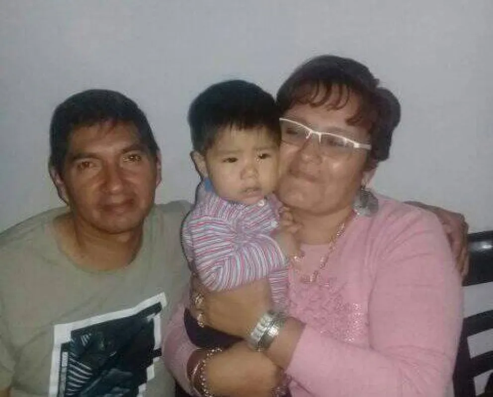 Esposo desesperado busca a su mujer salteña que fue por trabajo y desapareció