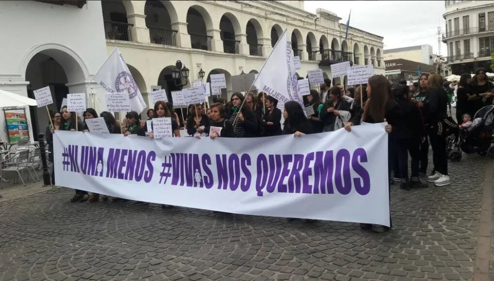 Las salteñas alzaron nuevamente su voz por las calles de la ciudad