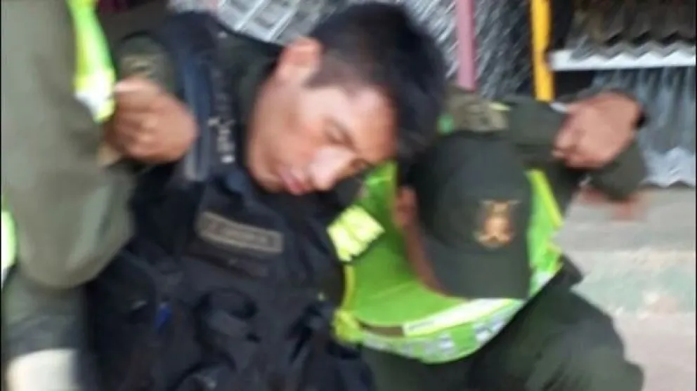 "Para qué me invitan": policía salteño se alzó alta borrachera, se resistió a un control y terminó mal