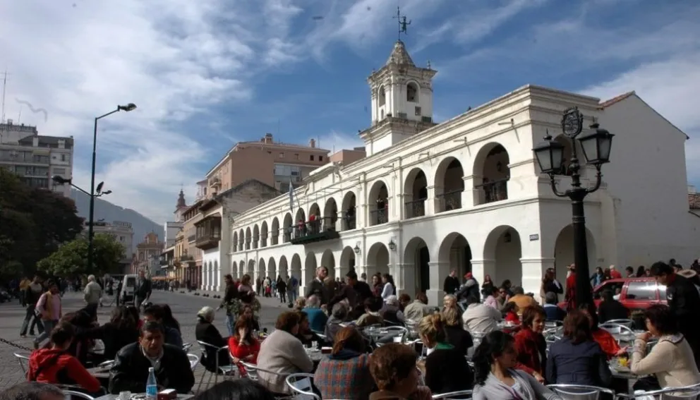 Podría salir el sol en Salta, pero las lluvias no cesarán