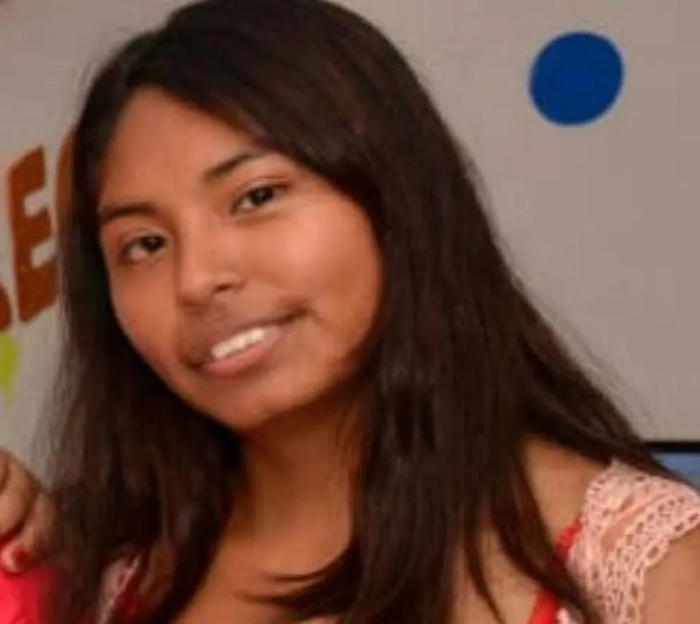 Se busca: su nombre es  Paola Cecilia Alancay, tiene 18 años
