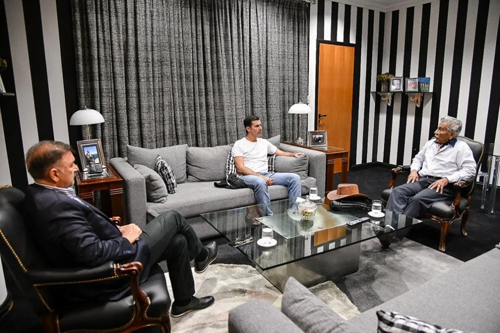 Crecida Río Pilcomayo: Urtubey y Lucio Rojas analizaron acciones para asistir a productores afectados