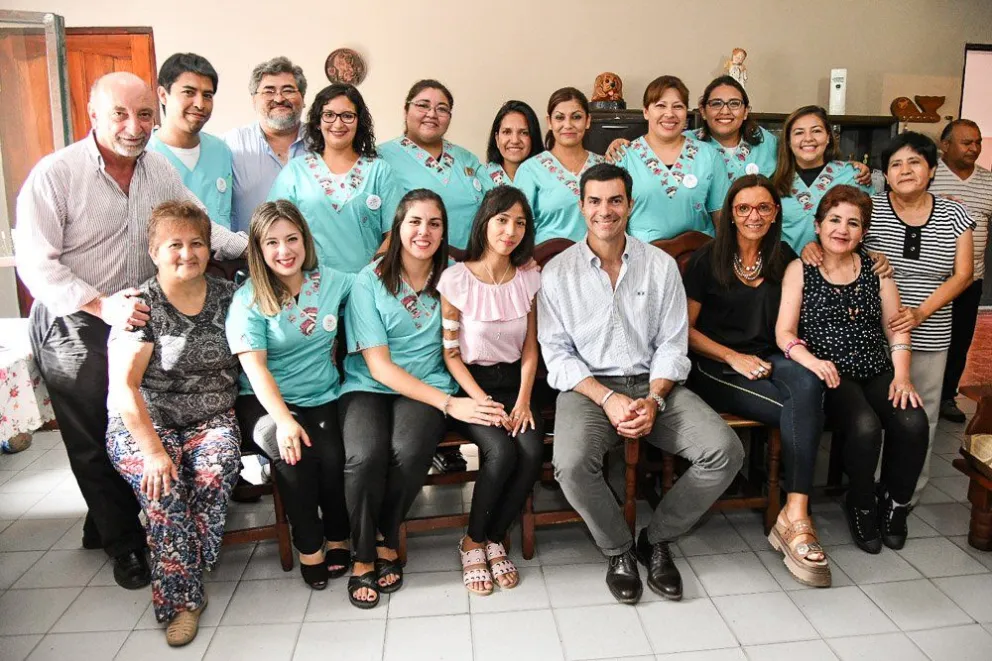 No la para nadie: Urtubey visitó a Gaby Cabezas. VIDEO