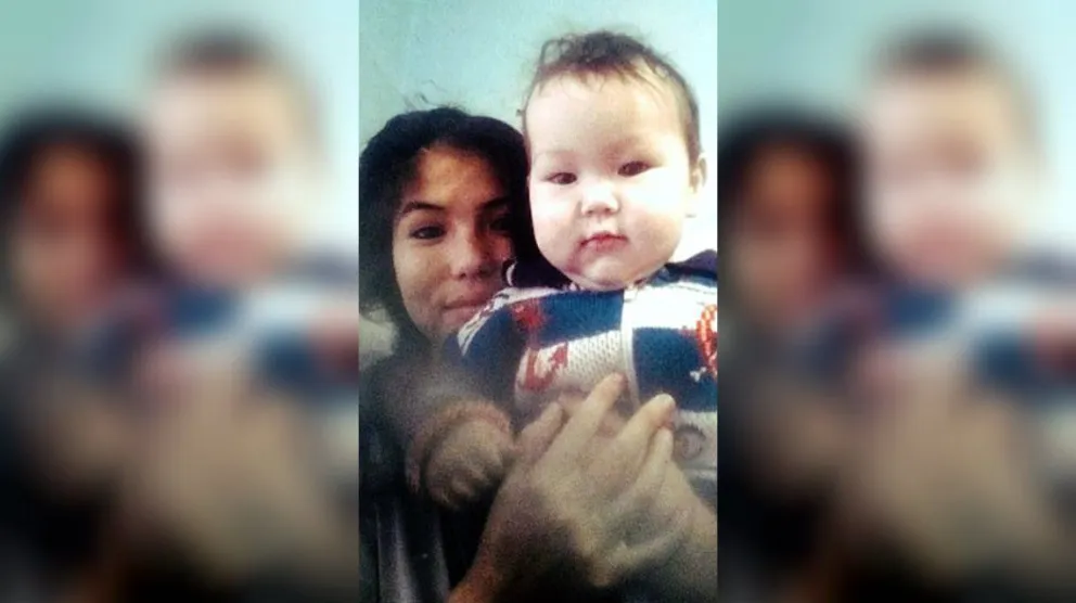 Un abuelo metió a su nieto en el horno: lo encontraron calcinado