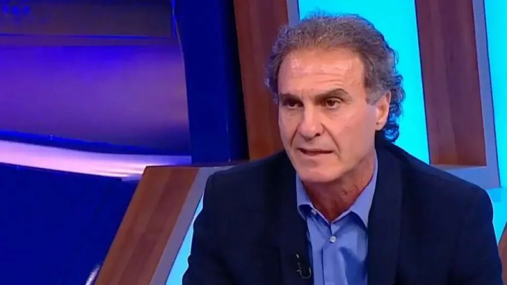 Oscar Ruggeri: "Hoy como entrenador sufrís más que antes. Tenés que tratar de poner contenta a tu gente"