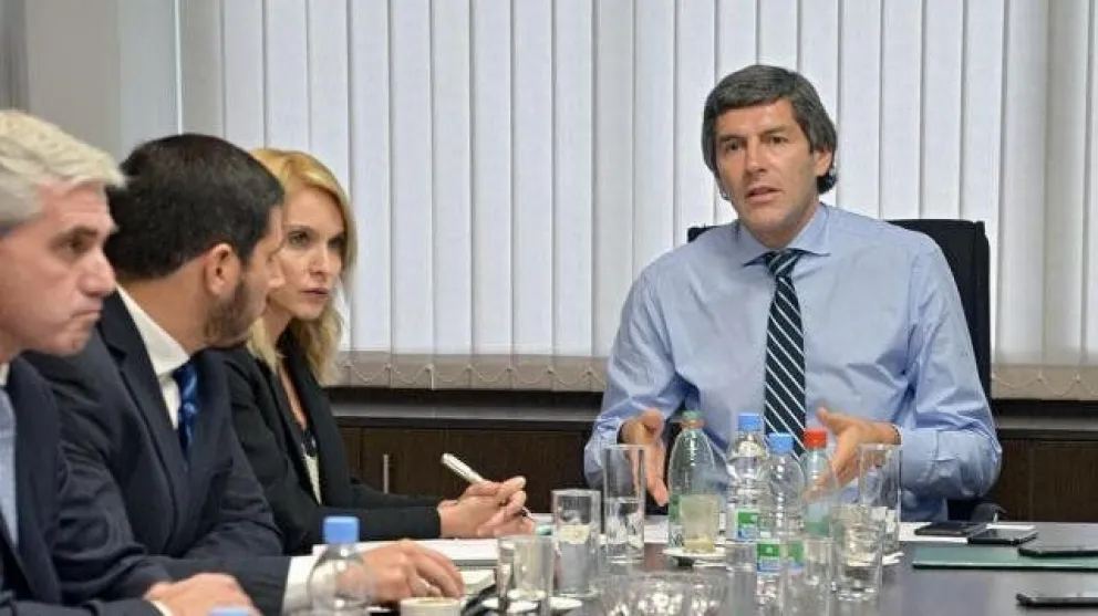 Si sos empleado público, tendrás un aumento de sueldo. ¿Cuánto será y cuándo se cobrará?