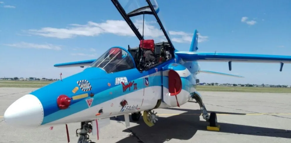 Si Bolivia envía más gas, Argentina le dará un avión de combate