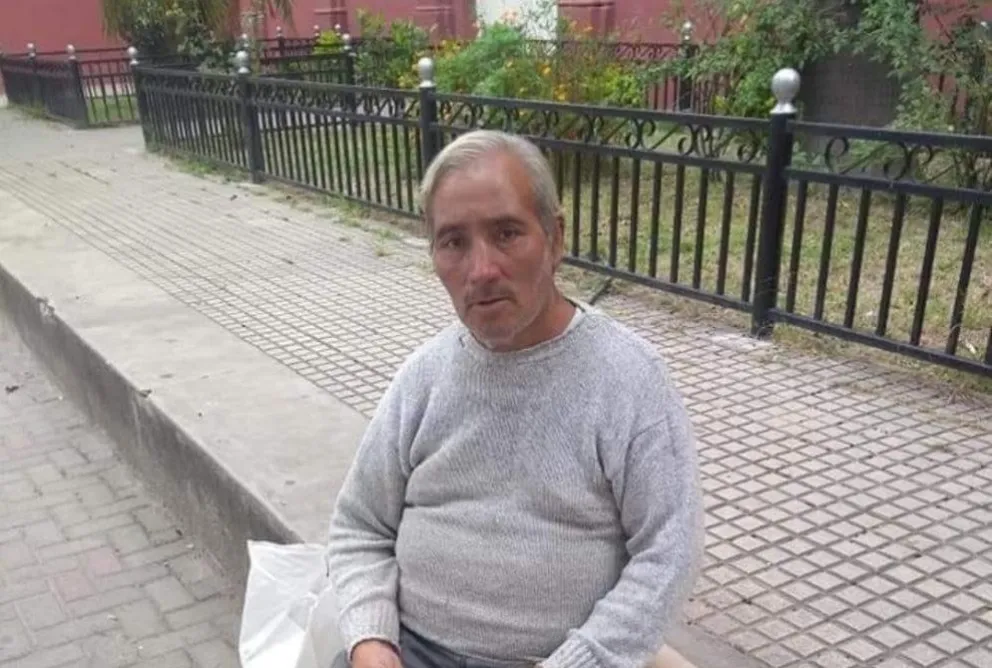Salteños movilizan las redes solidariamente para dar con la familia de un señor perdido
